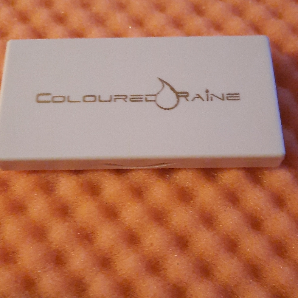 3/$15 makeup!!!! Coloured Raine palette - Picture 3 of 4